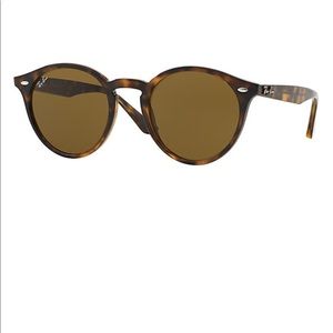Women’s polarized ray bans